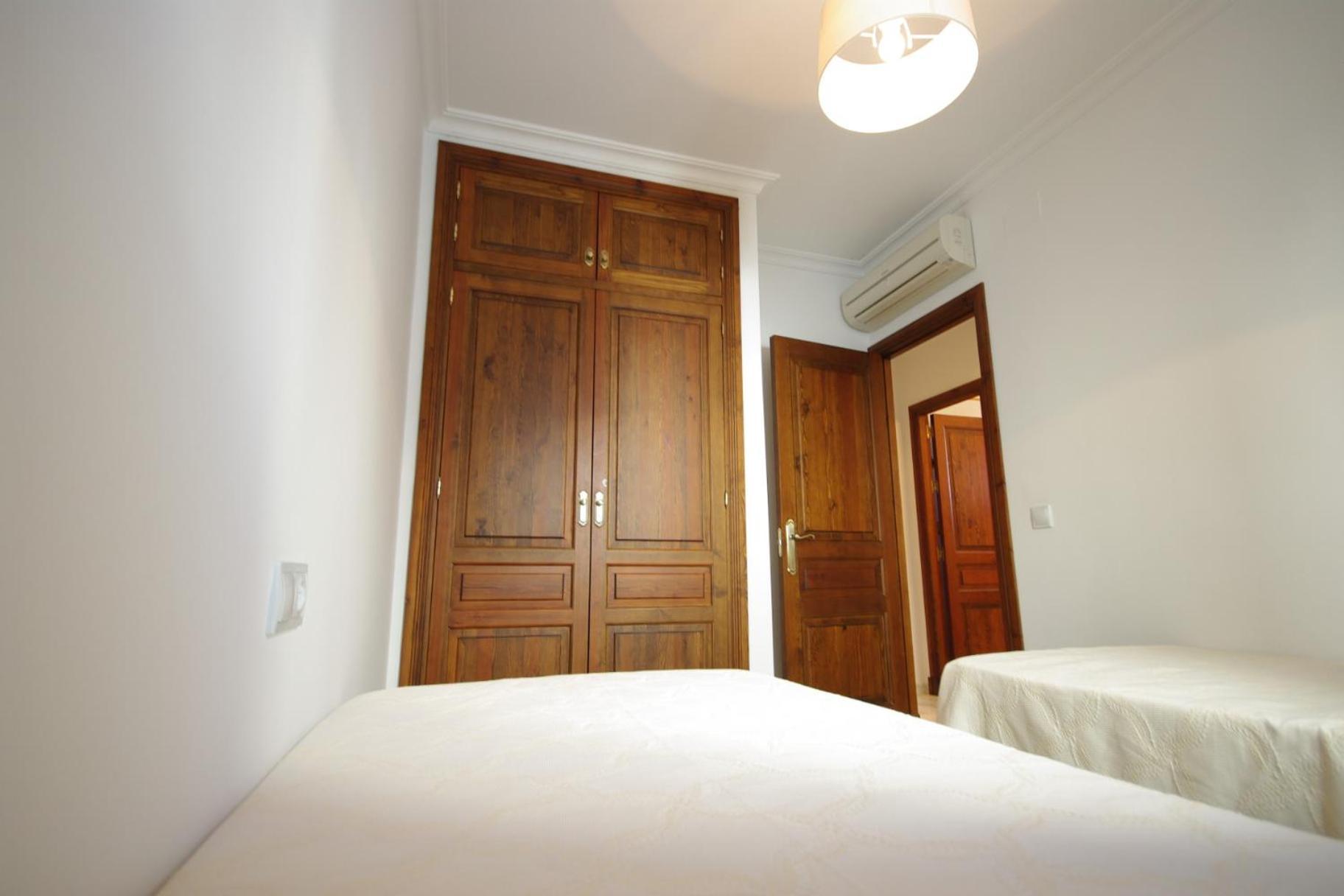 Atico Centro Conil Apartment โกนิล เด ลาฟรอนเตรา ภายนอก รูปภาพ