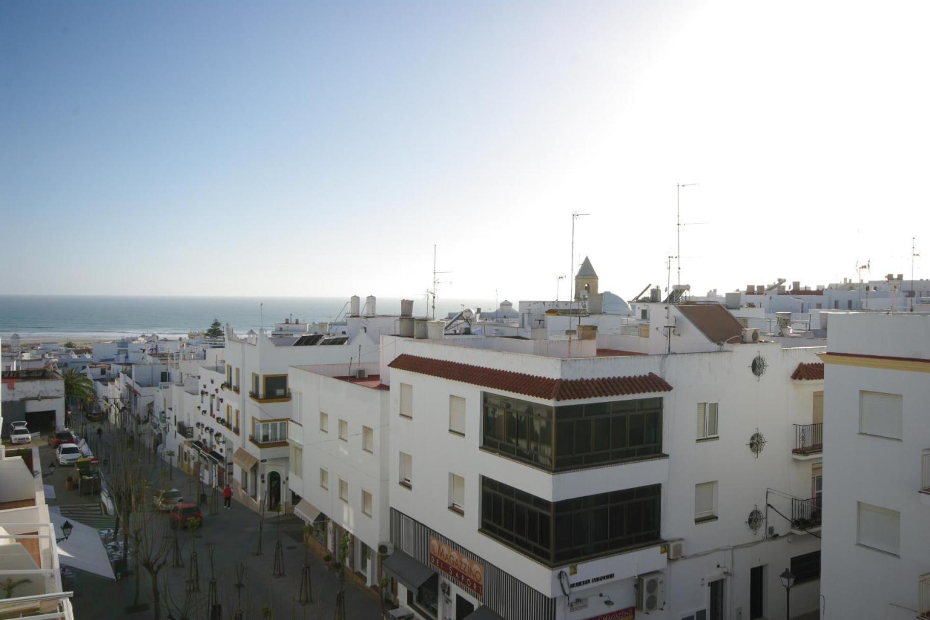 Atico Centro Conil Apartment โกนิล เด ลาฟรอนเตรา ภายนอก รูปภาพ