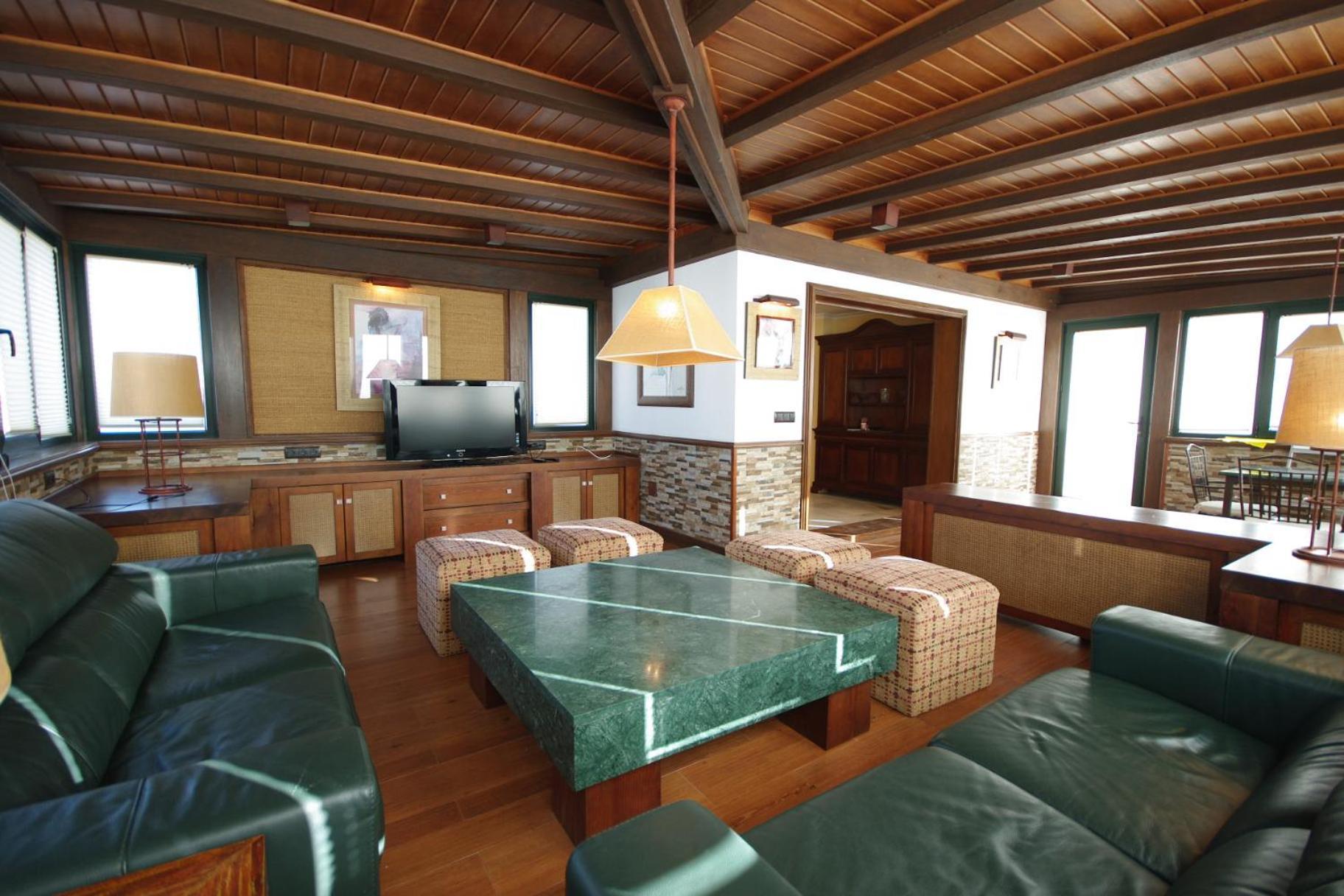 Atico Centro Conil Apartment โกนิล เด ลาฟรอนเตรา ภายนอก รูปภาพ